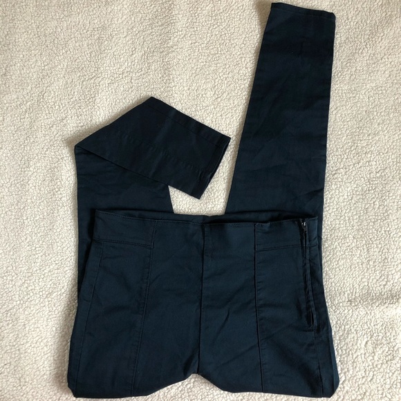 NOT FOR SALE RIGHT NOW! Divided Blue Skinny H&M Trousers Size US 14 - Picture 2 of 8